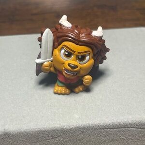 Disney Doorables  Series 12 Pixel Perfect - Onward- The Manticor (Ultra Rare)